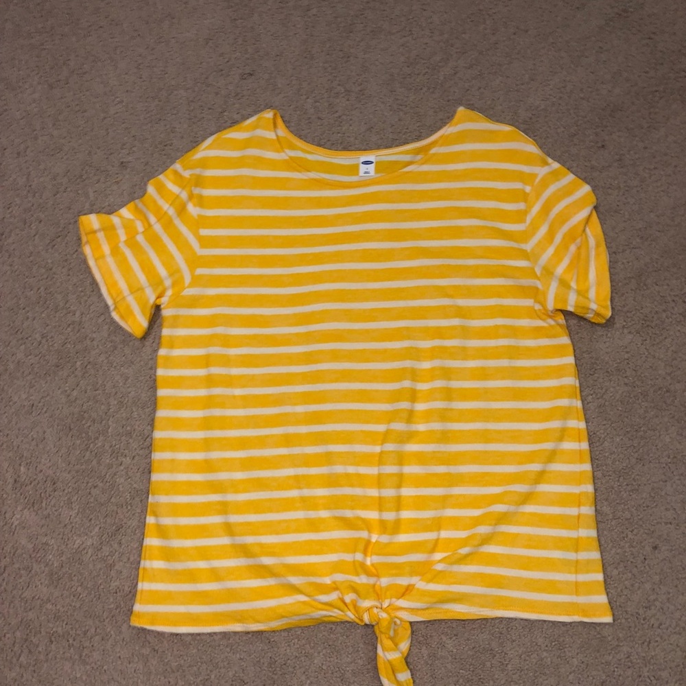 Yellow Old Navy T-shirt